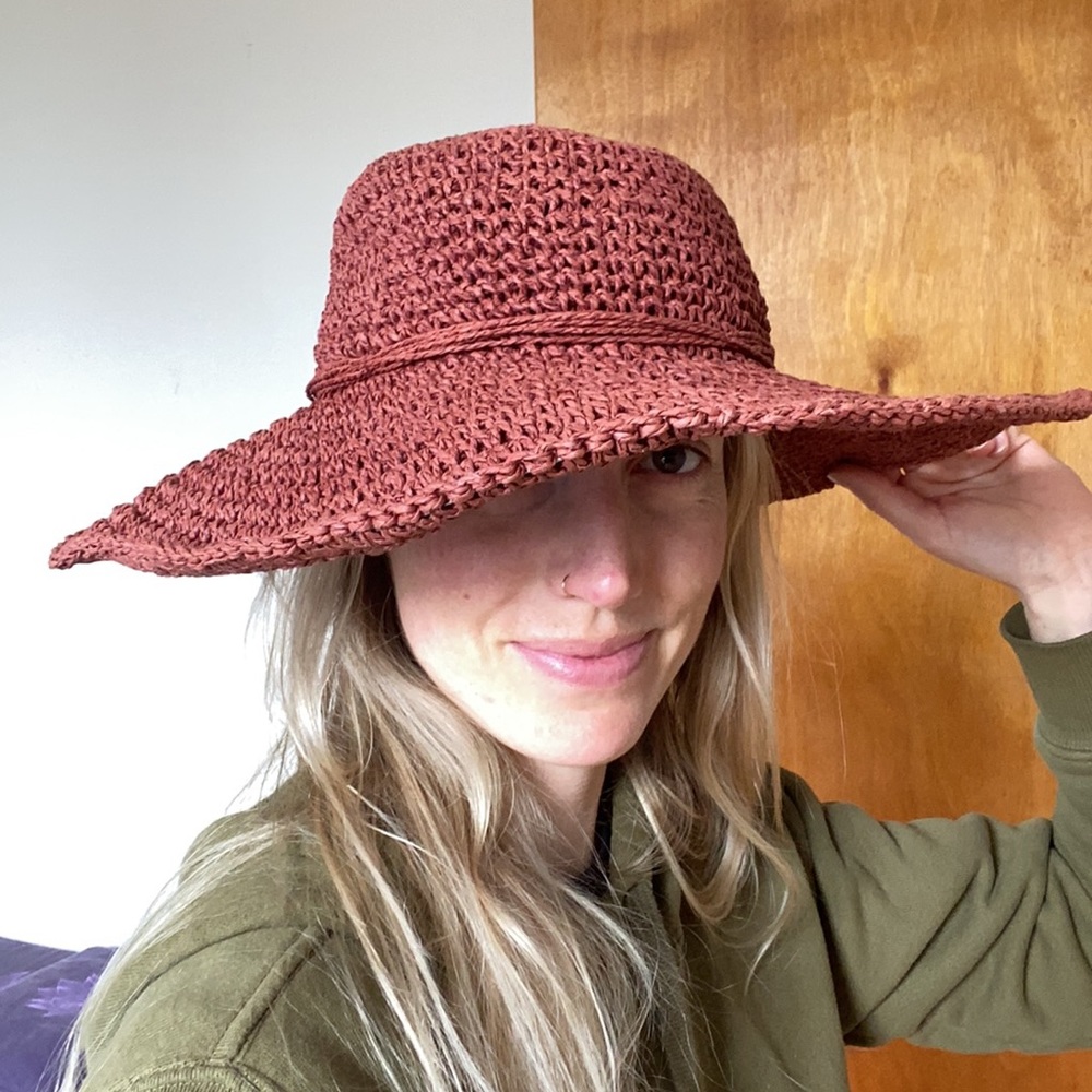 Straw sun hat